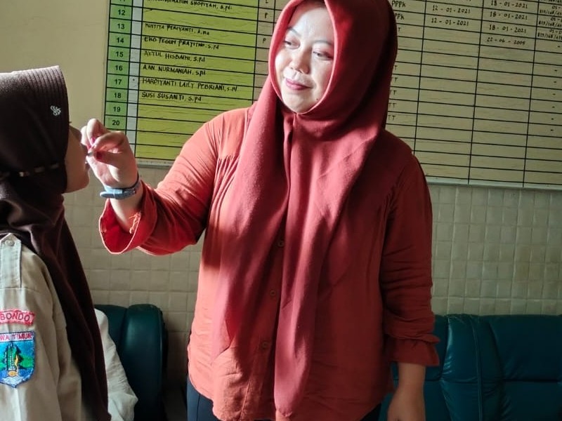 Pemberian Obat Cacing