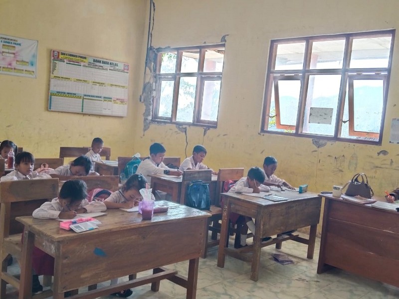 Kegiatan Belajar Mengajar Di Kelas satu